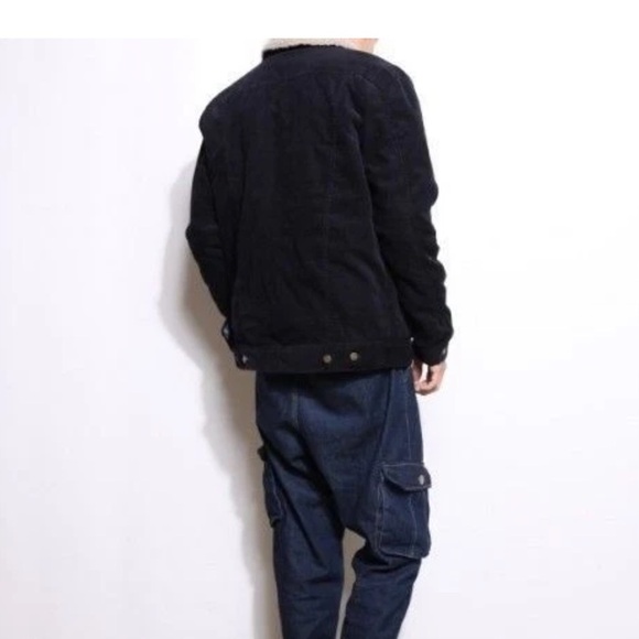 Hard Edge Men's Black Corduroy Jacket with Sherpa Collar Size Small - Picture 3 of 8